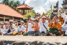 Cérémonie religieuse à Bali