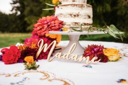 Mariage gâteau coloré