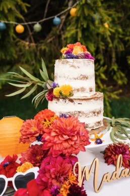 Mariage gâteau coloré